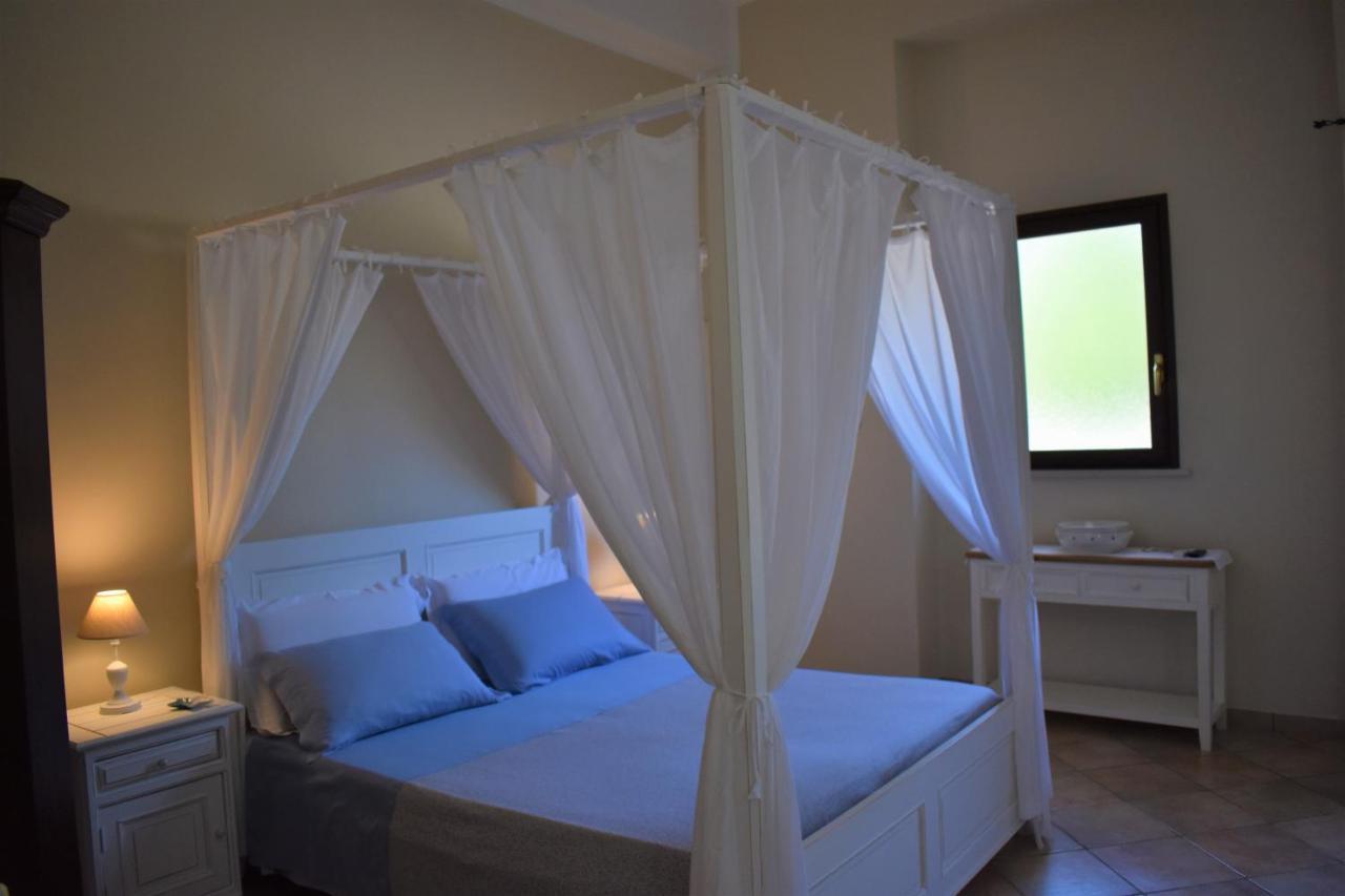 B&B Li Ccoti Cannole Exterior photo