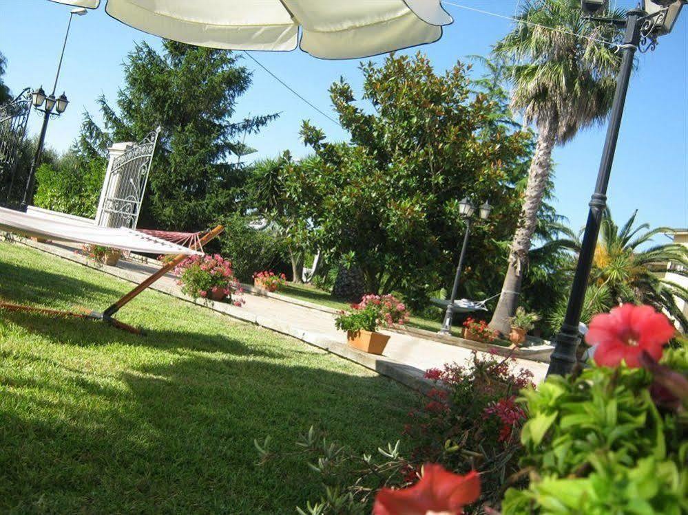 B&B Li Ccoti Cannole Exterior photo