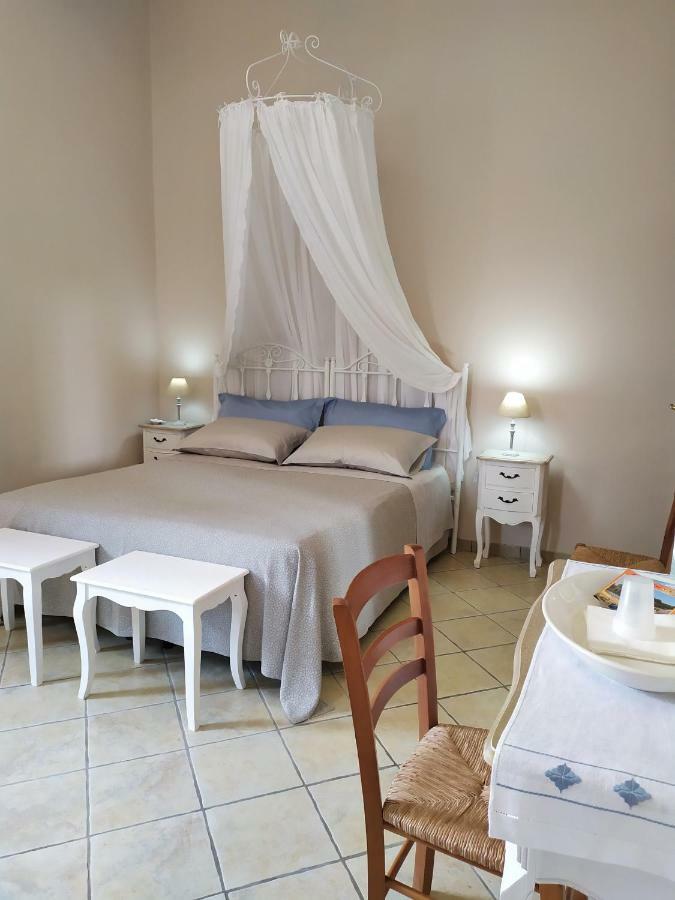 B&B Li Ccoti Cannole Exterior photo